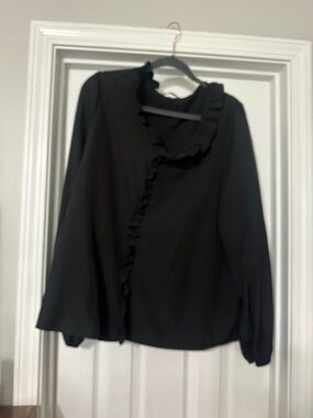 SHEIN Black Ruffle-Front Long Sleeve Blouse